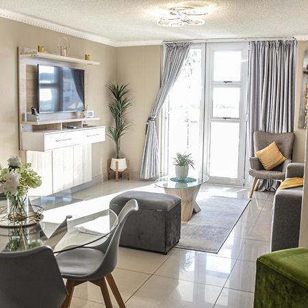 Cascades 103 Apartment Порт Елизабет Екстериор снимка