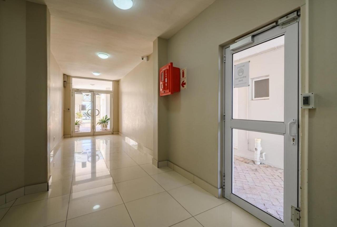 Cascades 103 Apartment Порт Елизабет Екстериор снимка